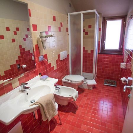 Hotel Fortyfive Chivasso Zewnętrze zdjęcie
