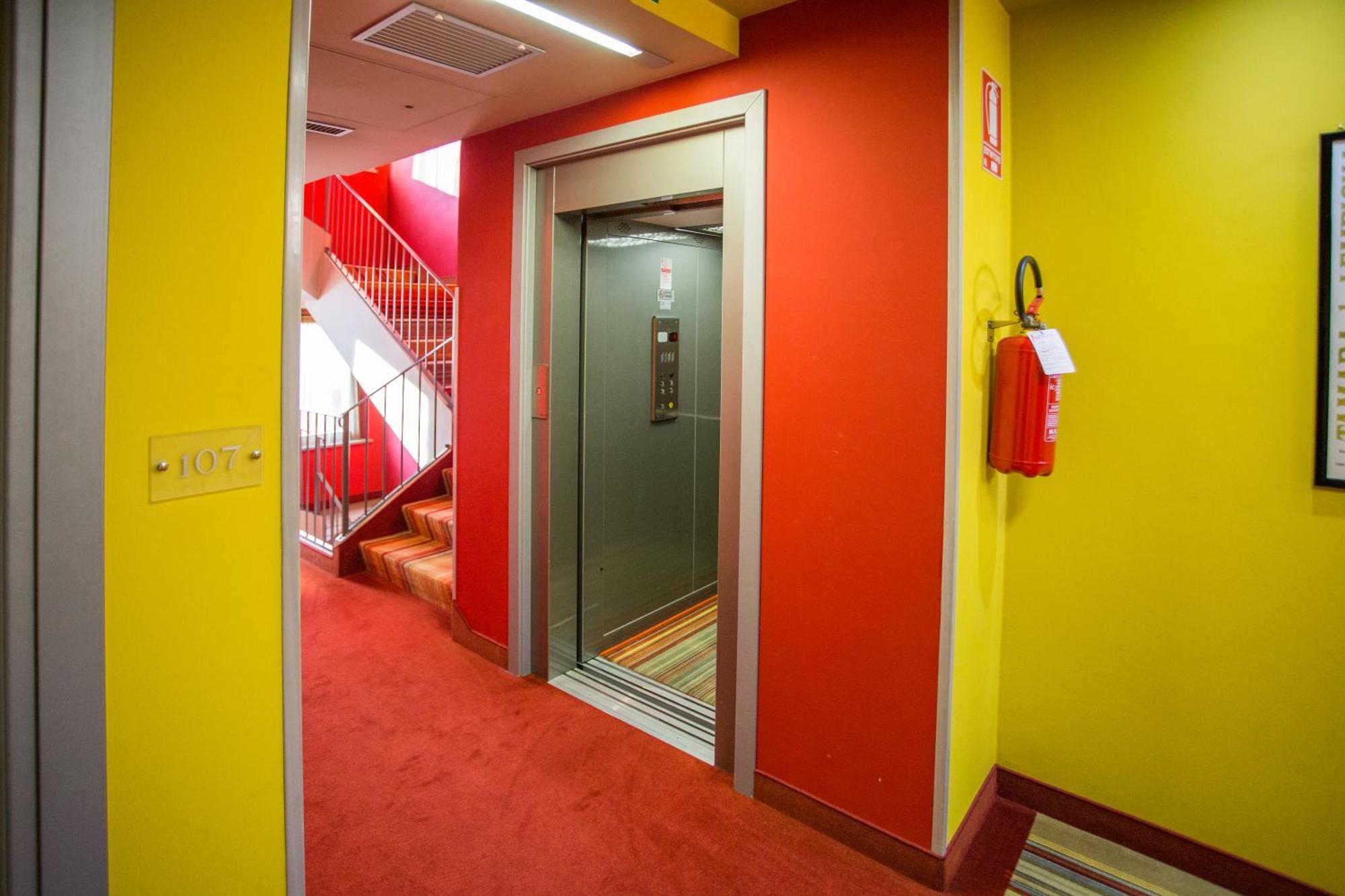 Hotel Fortyfive Chivasso Zewnętrze zdjęcie