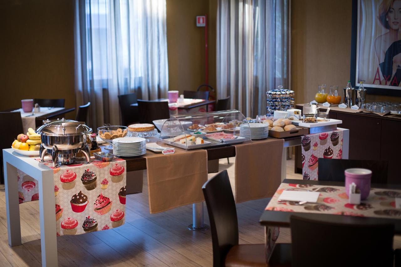 Hotel Fortyfive Chivasso Zewnętrze zdjęcie