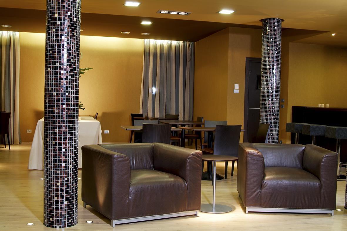 Hotel Fortyfive Chivasso Zewnętrze zdjęcie