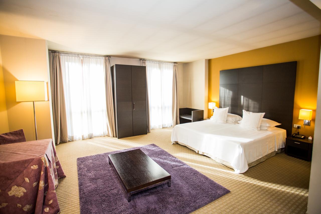 Hotel Fortyfive Chivasso Zewnętrze zdjęcie