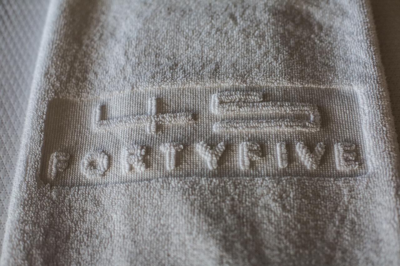 Hotel Fortyfive Chivasso Zewnętrze zdjęcie